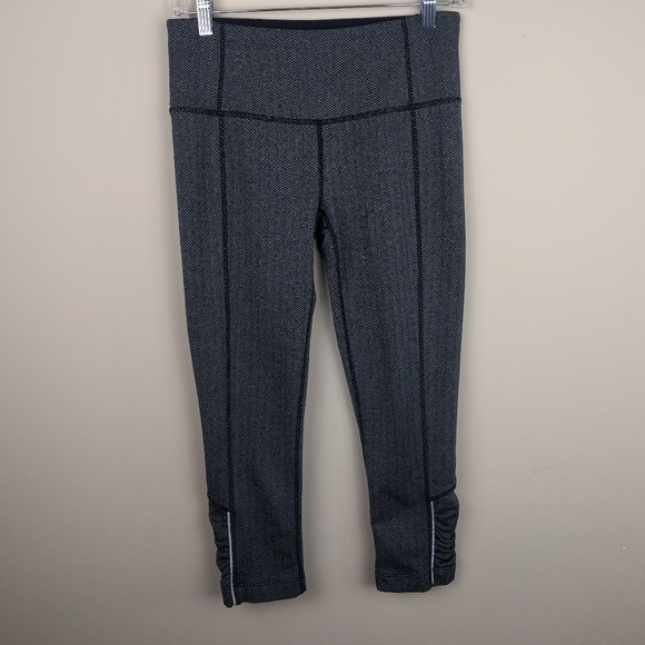Mondetta Pants - Mondetta cropped leggings scrunching hem gray